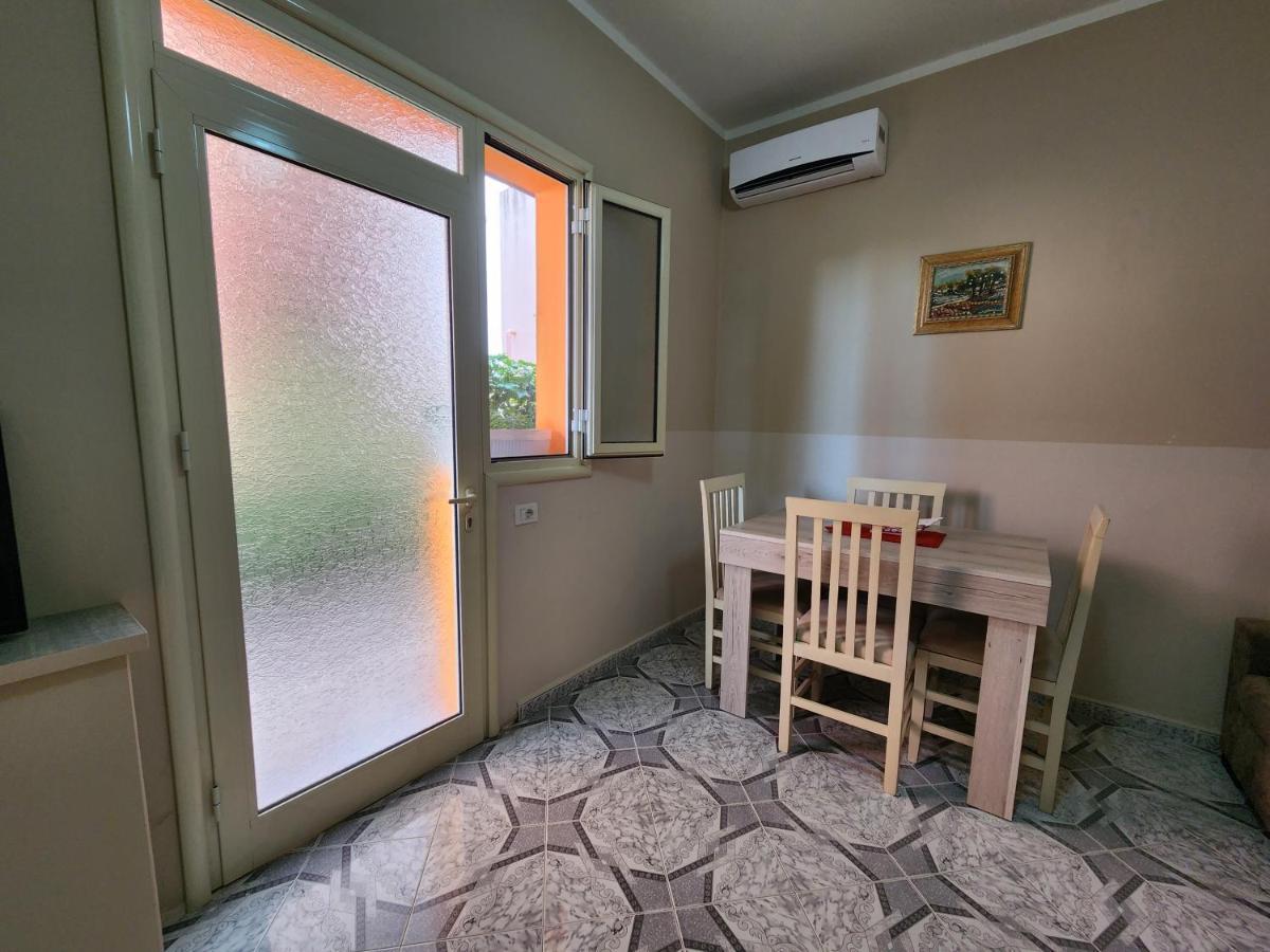 Villa Orange Vlorë Exterior foto